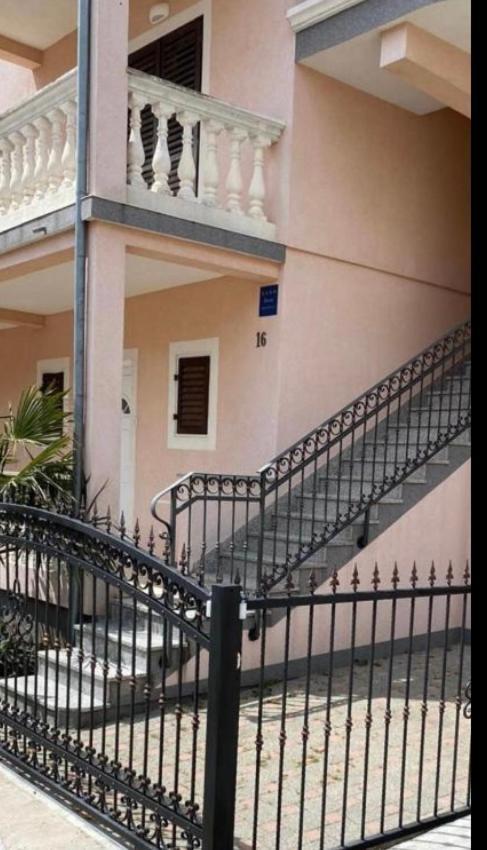 Villa Nera Vodice Luaran gambar