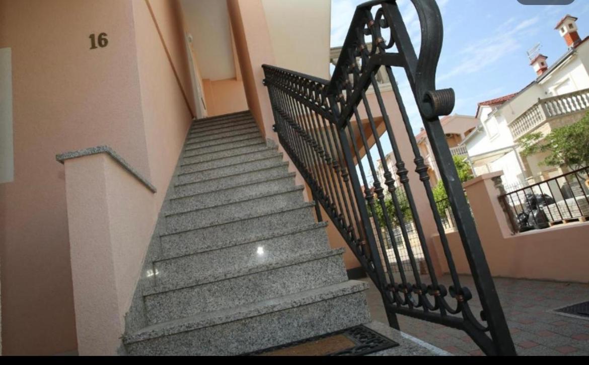 Villa Nera Vodice Luaran gambar